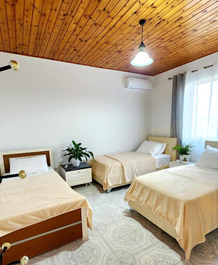 Mia Guest House - Entire Home With Balcony & Garden Дивьяка Экстерьер фото